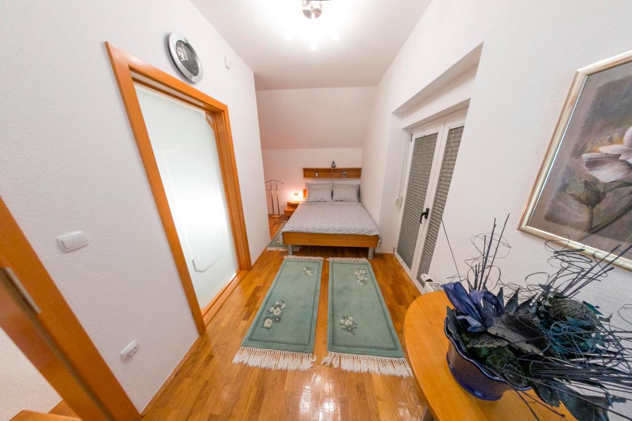 Holiday Home Villa Sara Bihać Dış mekan fotoğraf