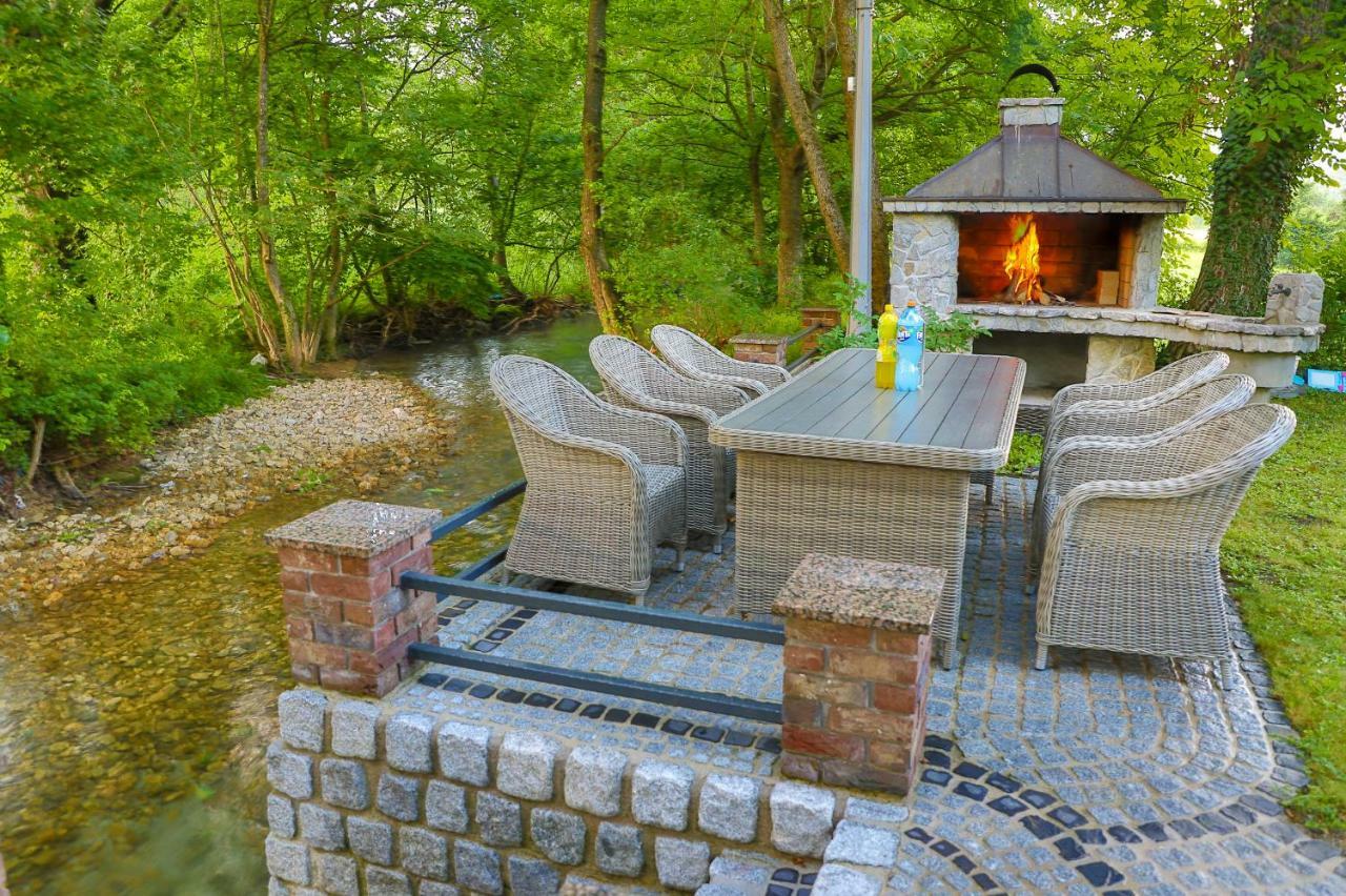 Holiday Home Villa Sara Bihać Dış mekan fotoğraf