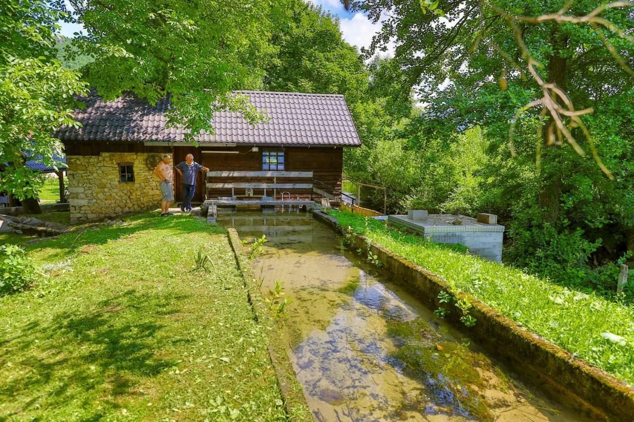 Holiday Home Villa Sara Bihać Dış mekan fotoğraf